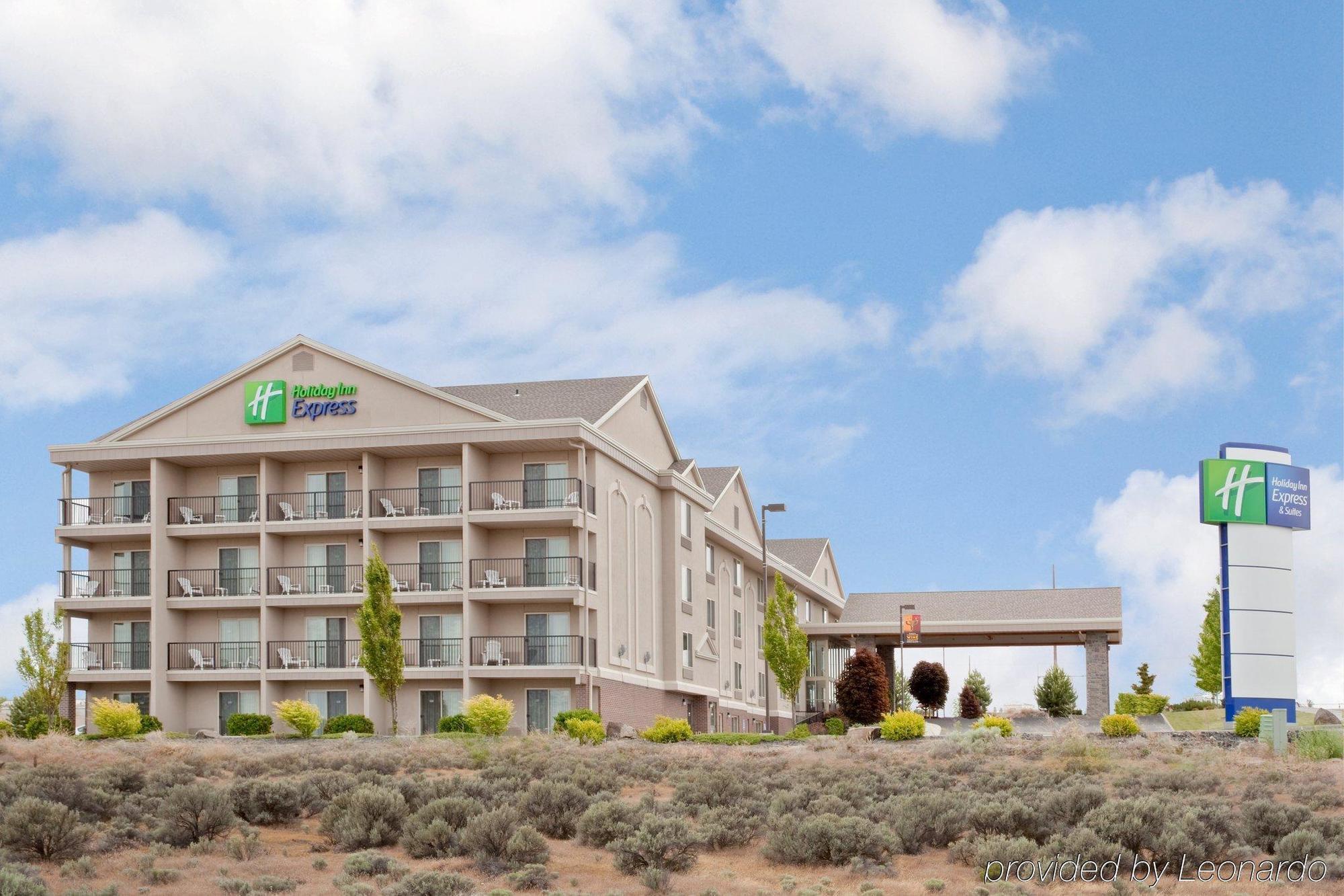 Holiday Inn Express Hotel & Suites Ричленд Экстерьер фото
